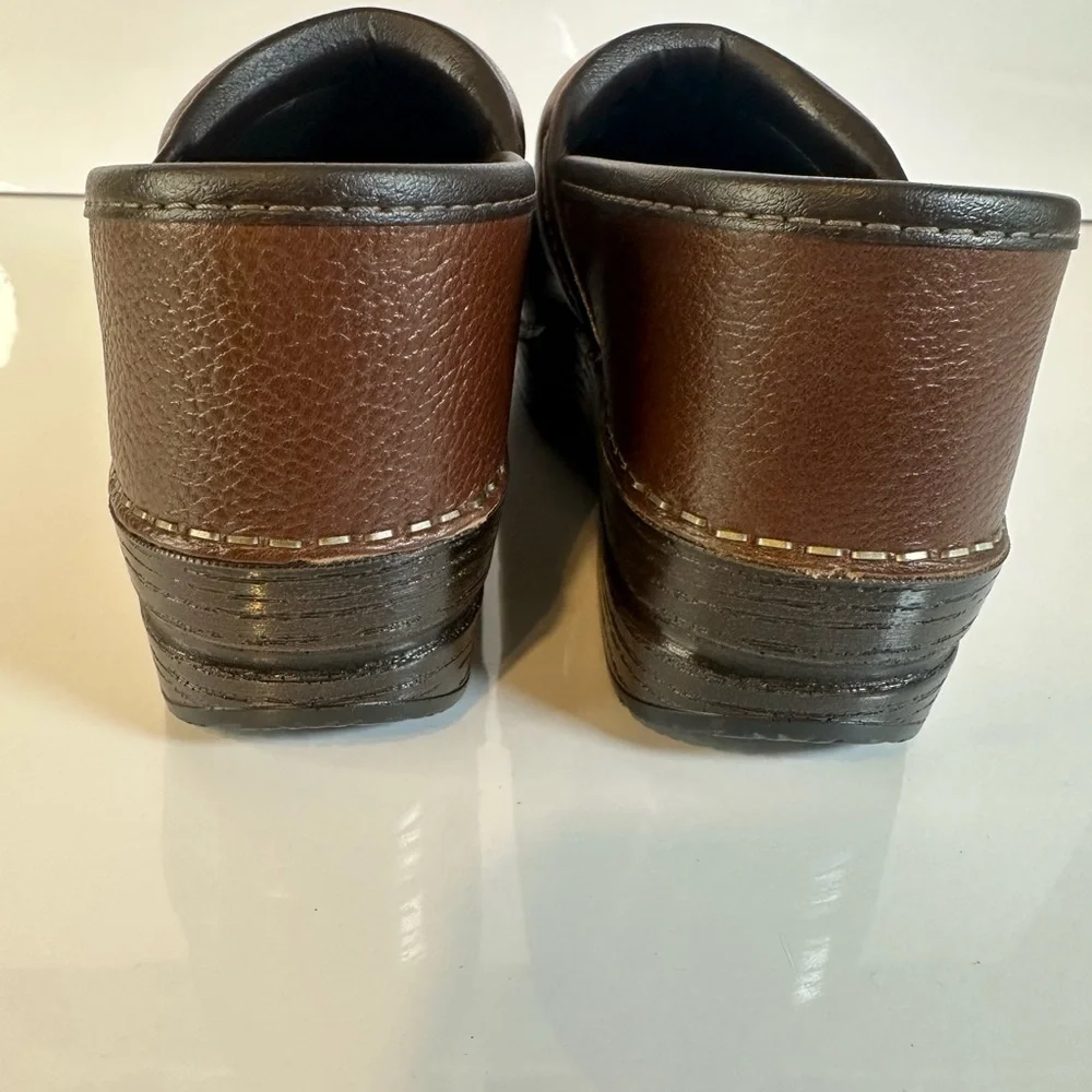 Dansko Shoes - Picture 6 of 11
